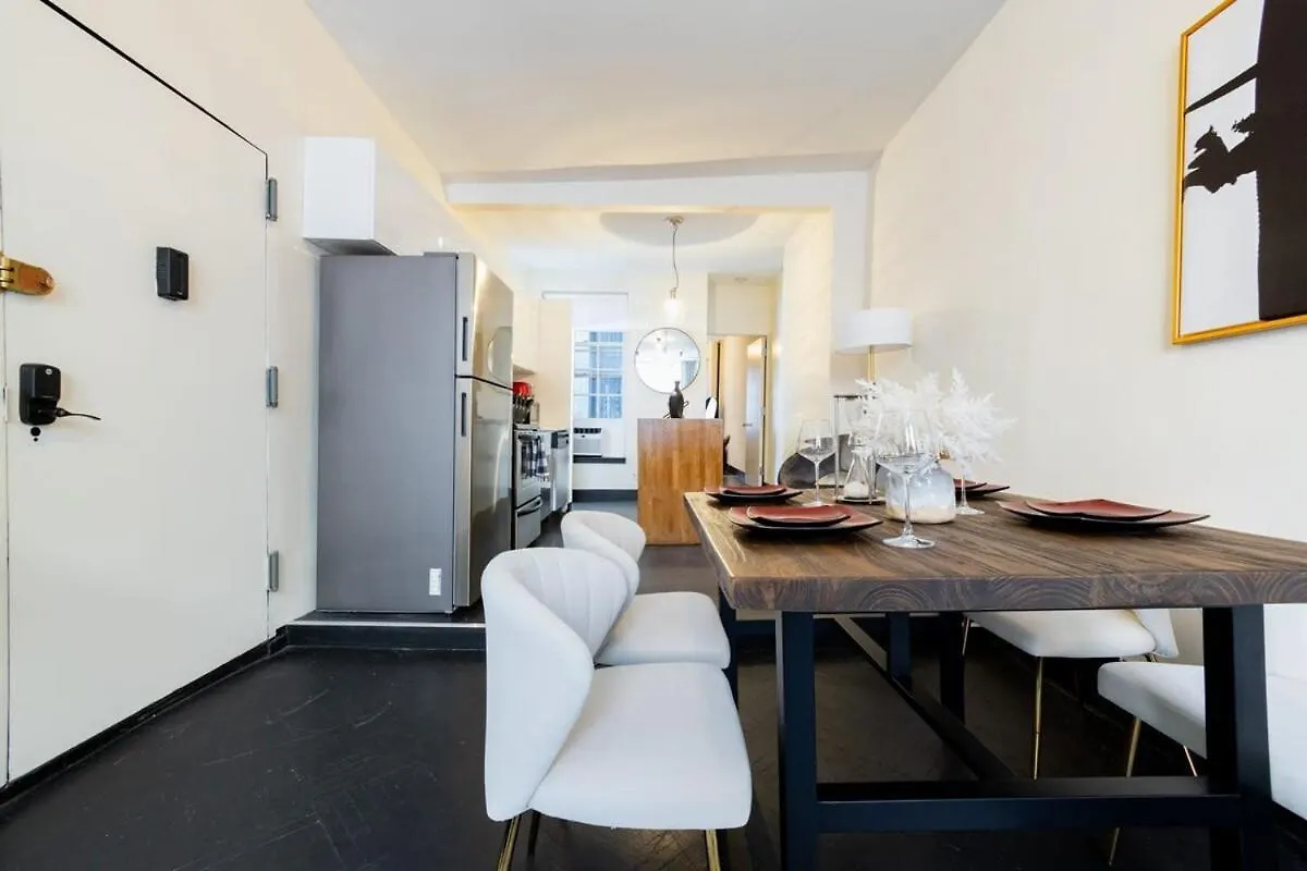 E10-1 Designer East Village Townhouse 1Br New York Appartement